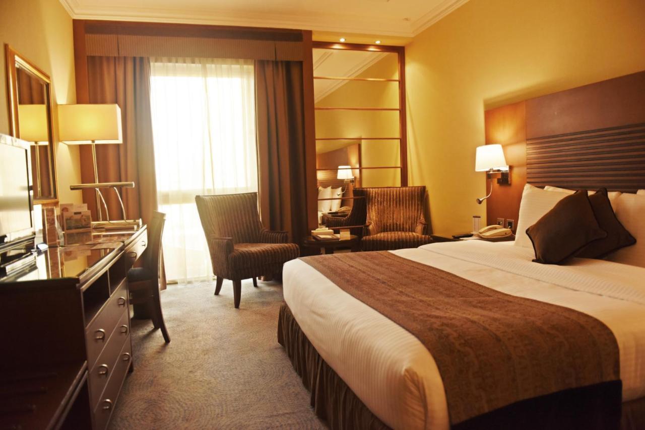 Golden Tulip Bahrain Hotel Manama Luaran gambar