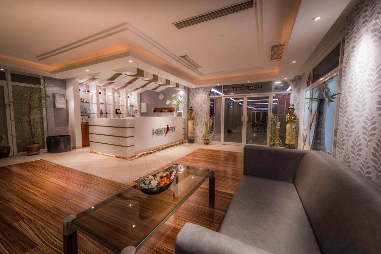Golden Tulip Bahrain Hotel Manama Luaran gambar
